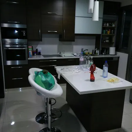 Modern Spotless House With Full Privacy And Wifi In Nicosia Casa vacanze *