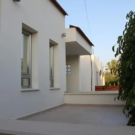 Modern Spotless House With Full Privacy And Wifi In Nicosia Feriehus *