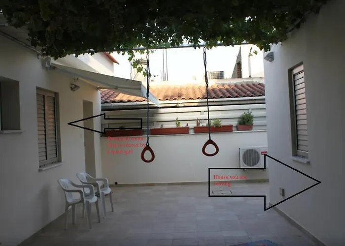 Modern Spotless House With Full Privacy And Wifi In Nicosia